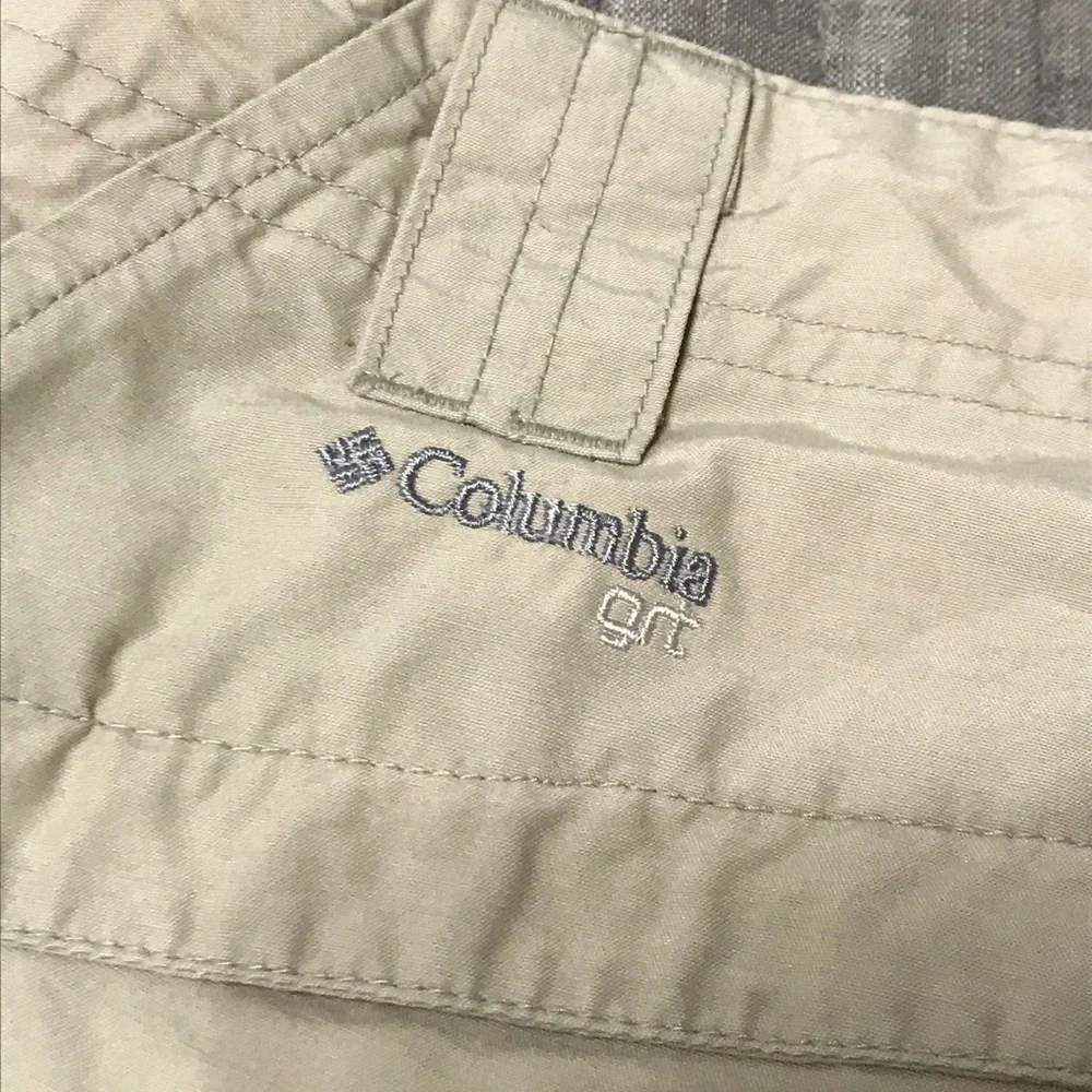 COLUMBIA / grt Khaki Shorts Size 6